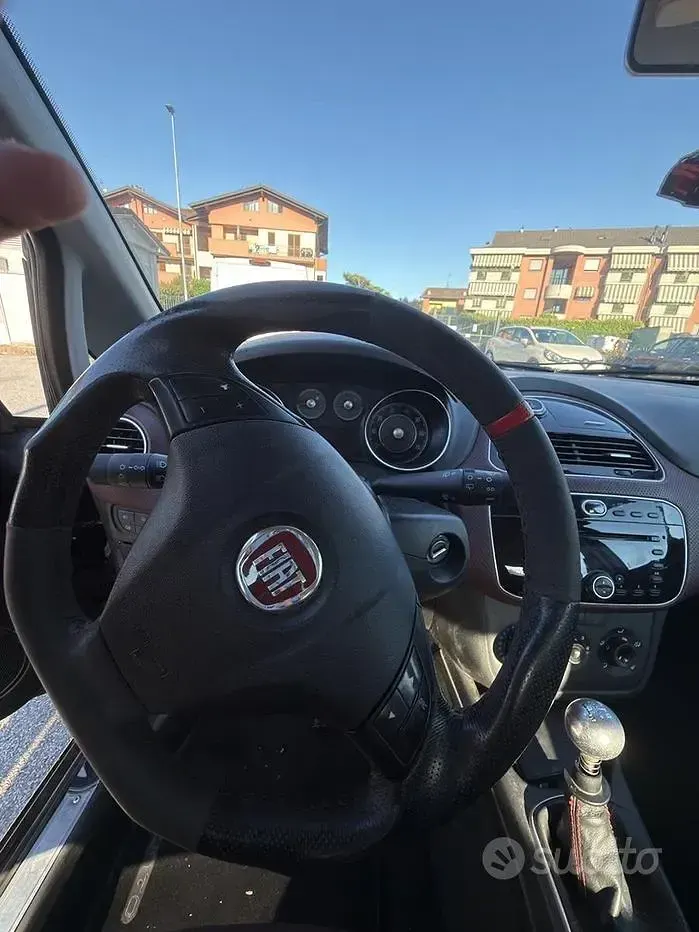 Usata Fiat Punto Evo 69 CV (50 kW) 2010 Nero Utilitaria