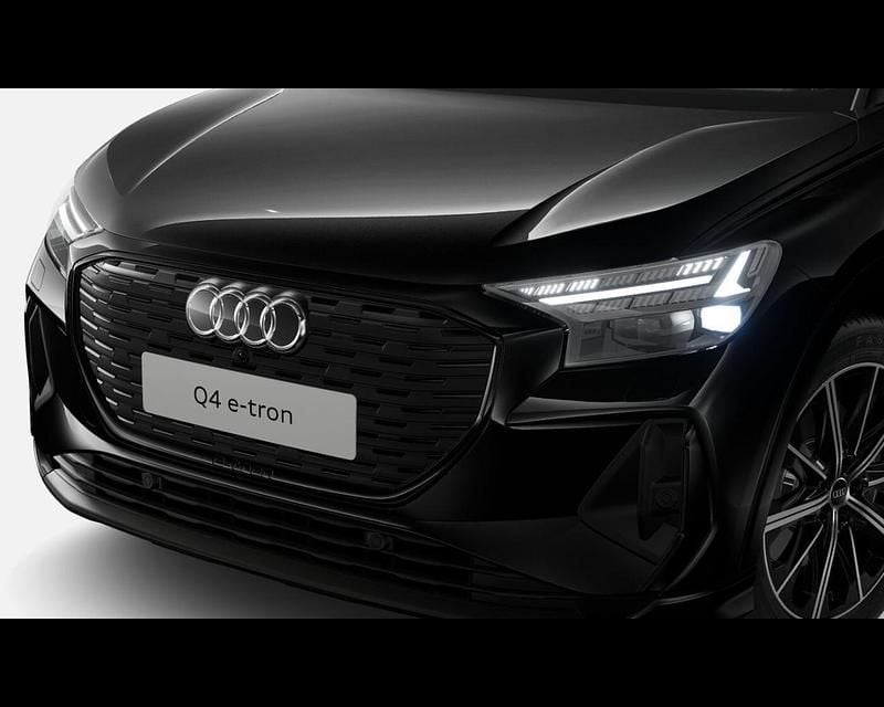 Usata Audi Q4 Sportback e-tron S-Line 88 kW (121 CV) 2024 Nero SUV