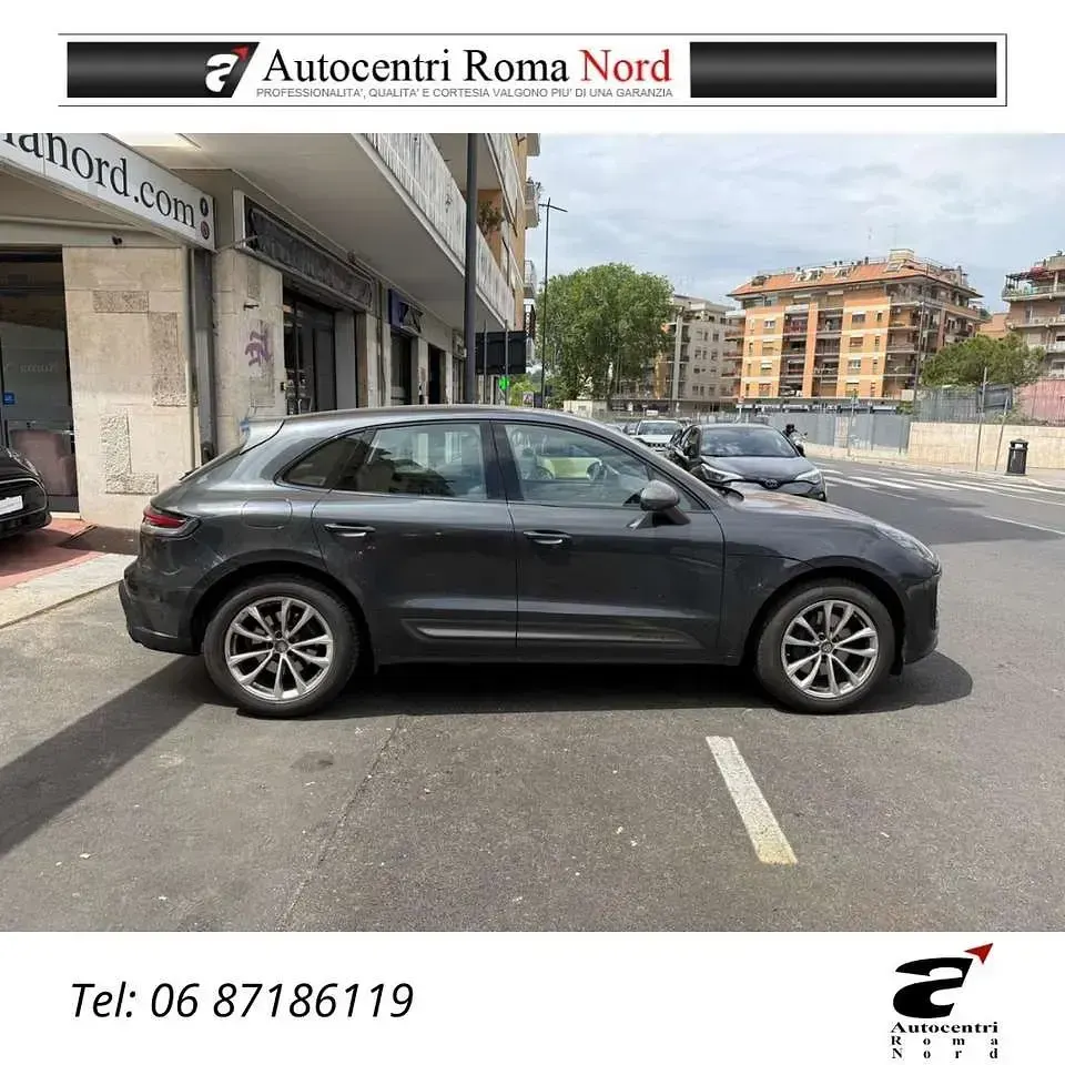 Usata Porsche Macan 265 CV (194 kW) 2022 Grigio SUV