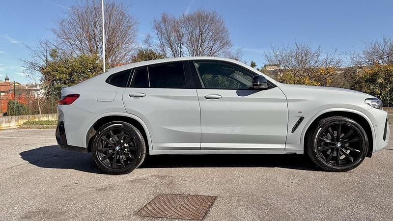 Usata BMW X4 M Sport 190 CV (139 kW) 2022 Grigio SUV