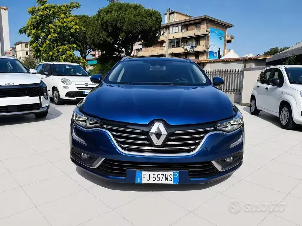 Usata Renault Talisman Zen 160 CV (117 kW) 2017 Blu Station wagon