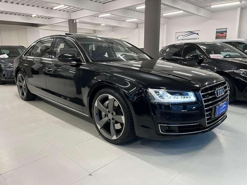 Usata Audi A8L Ambiente 385 CV (283 kW) 2015 Nero metallizzato Berlina