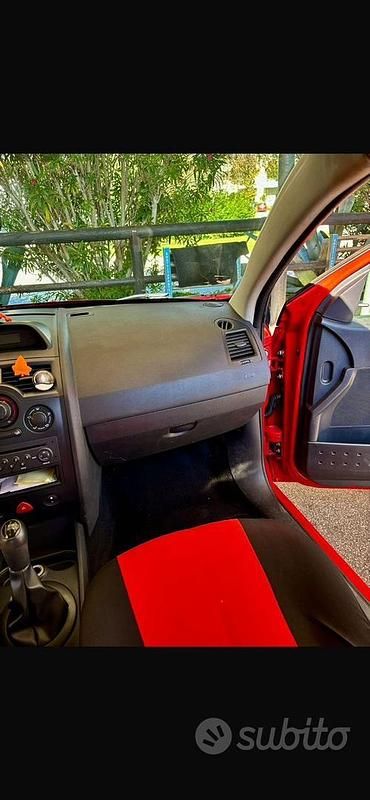 Usata Renault Mégane II 2007 Rosso Berlina