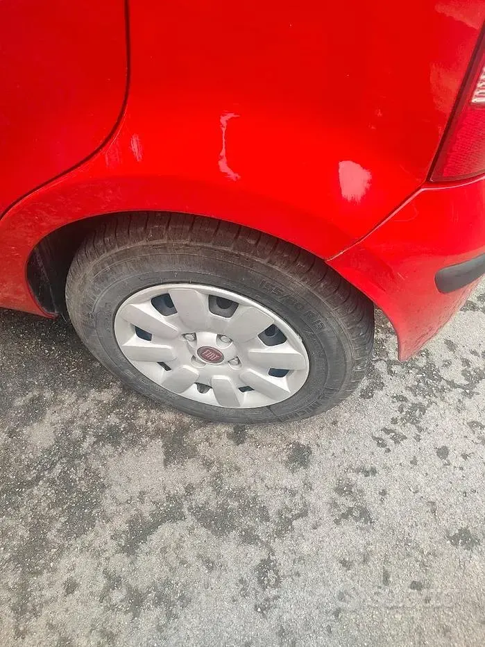 Usata Fiat Panda 69 CV (50 kW) 2011 Rosso Utilitaria