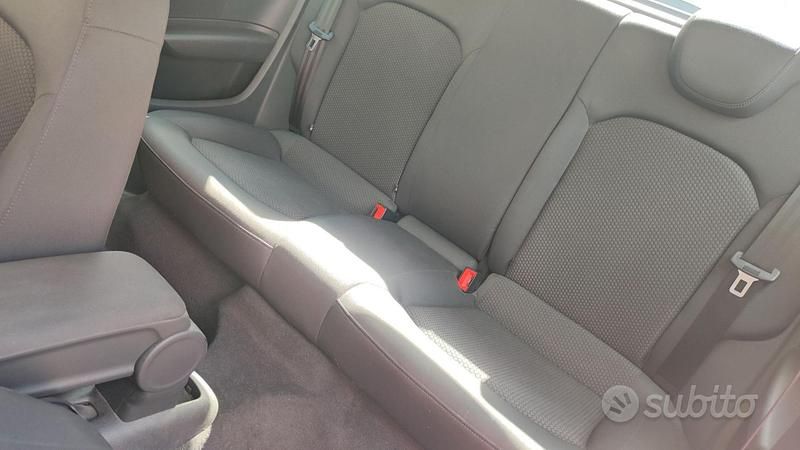 Usata Audi A1 82 CV (60 kW) 2011 Nero Utilitaria