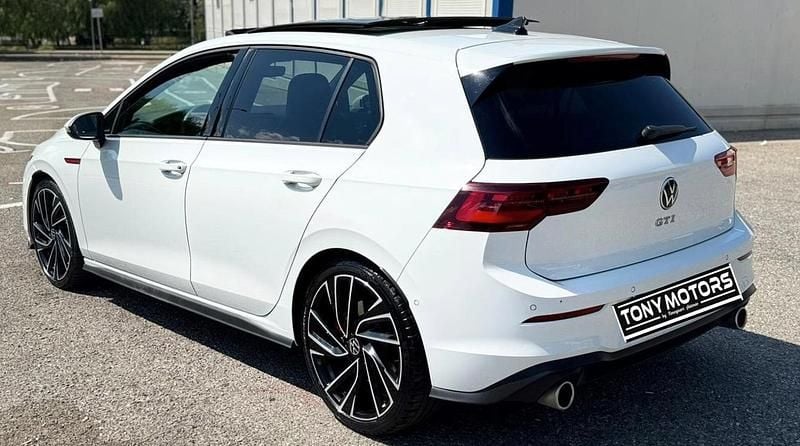 Usata VW Golf VIII GTI 244 CV (179 kW) 2022 Bianco Berlina