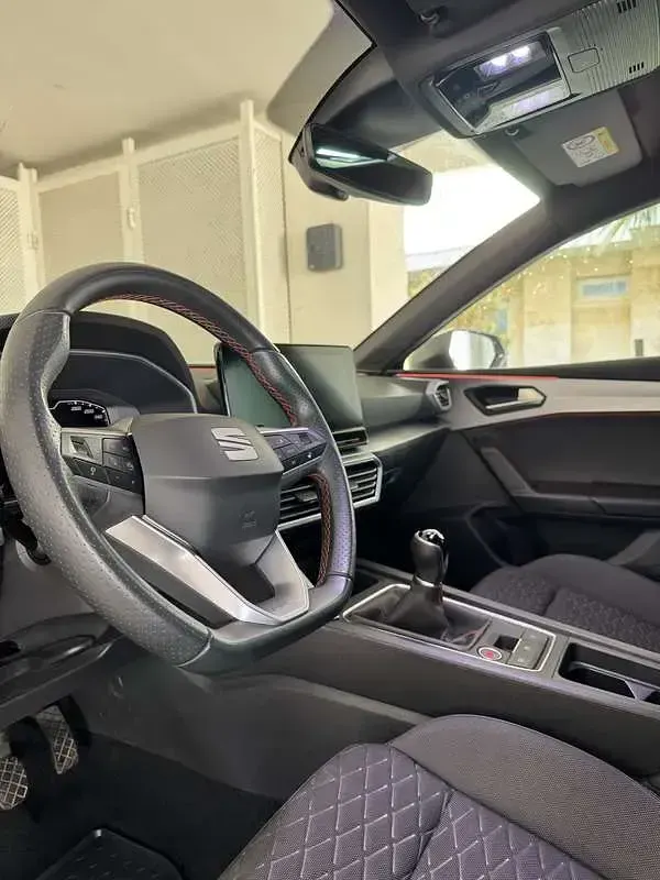 Usata Seat Leon FR 116 CV (85 kW) 2023 Berlina