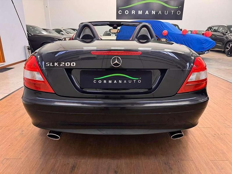 Usata Mercedes SLK200 163 CV (119 kW) 2005 Nero Cabrio