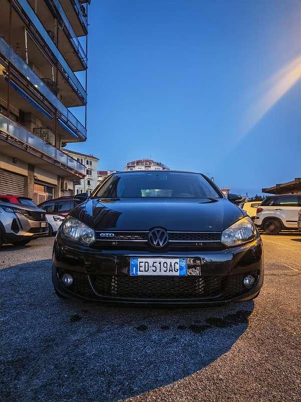 Usata VW Golf VI Highline 140 CV (102 kW) 2010 Nero Utilitaria