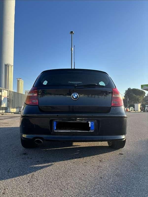 Usata BMW 120 177 CV (130 kW) 2008 Utilitaria