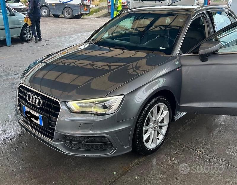 Grigio Usata 2014 Audi A3 S-Line Tre volumi | 8500 € (Buon prezzo) - Immagine 1/4