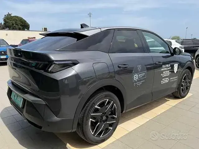 Nuova Peugeot 3008 Allure 136 CV (100 kW) 2025 SUV