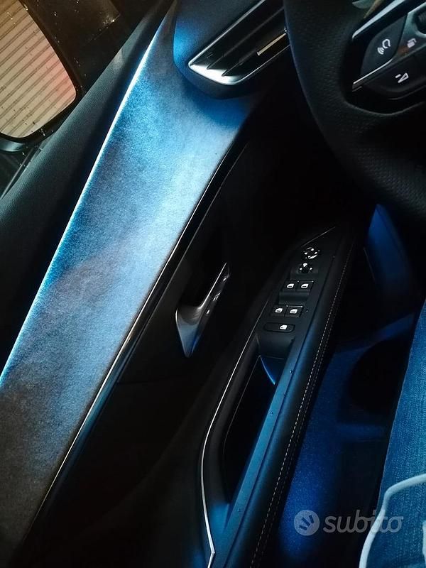 Usata Peugeot 3008 131 CV (96 kW) 2021 Grigio SUV