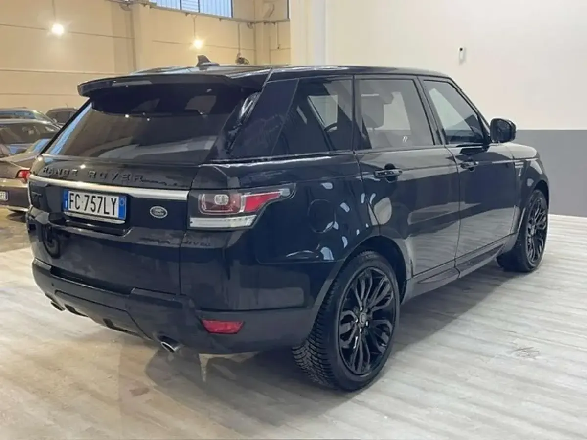 Usata Land Rover Range Rover HSE Dynamic 249 CV (183 kW) 2016 Nero SUV