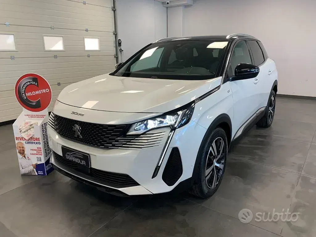 Usata Peugeot 3008 GT-line 131 CV (96 kW) 2021 Bianco SUV