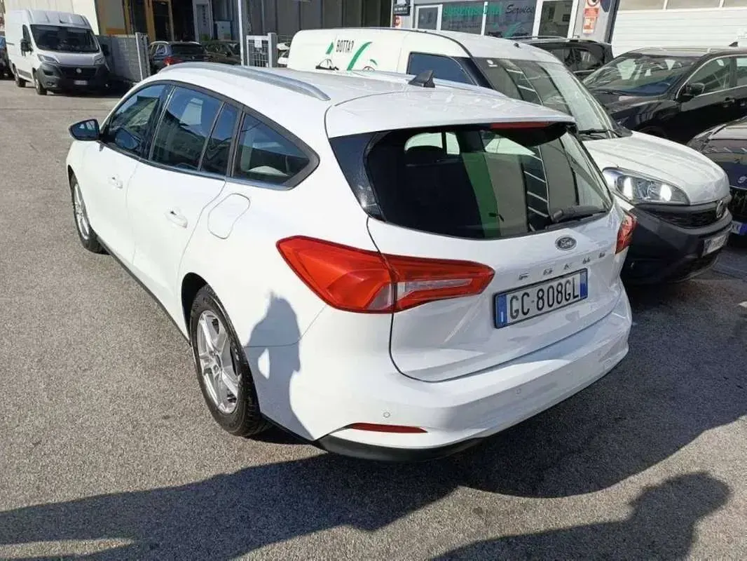 Usata Ford Focus S 120 CV (88 kW) 2020 Bianco Station wagon