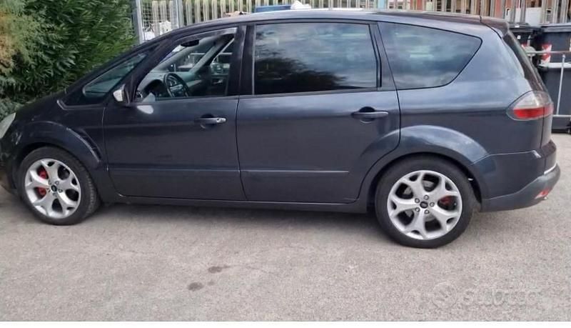 Usata Ford S-MAX 125 CV (91 kW) 2006 Grigio Monovolume