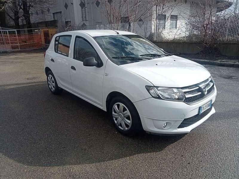 Usata Dacia Sandero Ambiance 75 CV (55 kW) 2014 Bianco Berlina