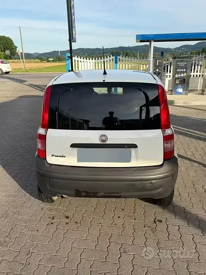 Usata Fiat Panda 69 CV (50 kW) 2011 Bianco Utilitaria