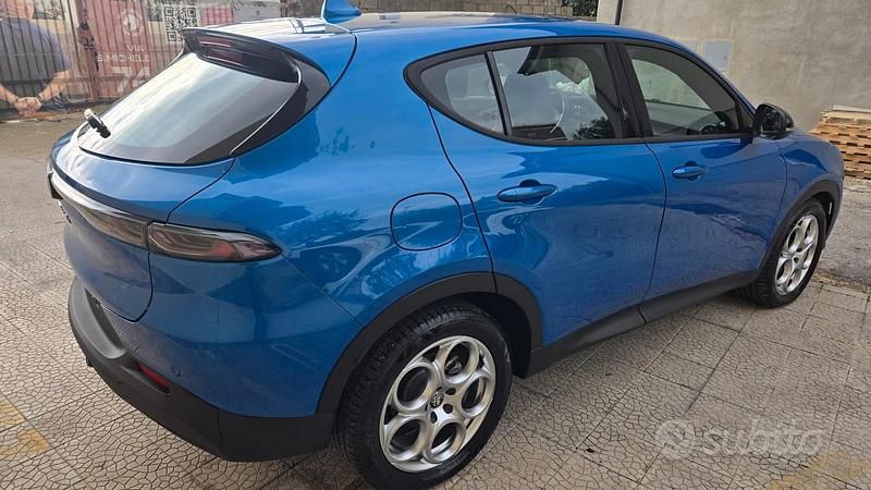 Usata Alfa Romeo Tonale Sprint 130 CV (95 kW) 2023 Blu SUV