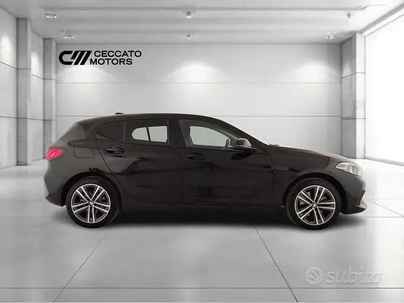Usata BMW 116 Advantage 116 CV (85 kW) 2022 Nero Utilitaria