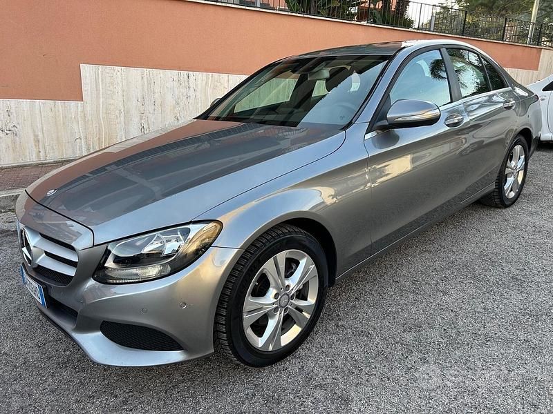 Usata Mercedes C220 169 CV (124 kW) 2014 Grigio Berlina