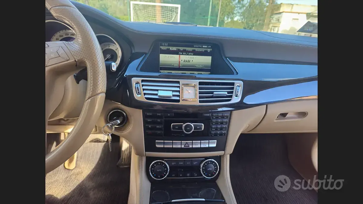 Usata Mercedes CLS350 265 CV (194 kW) 2013 Nero Coupé