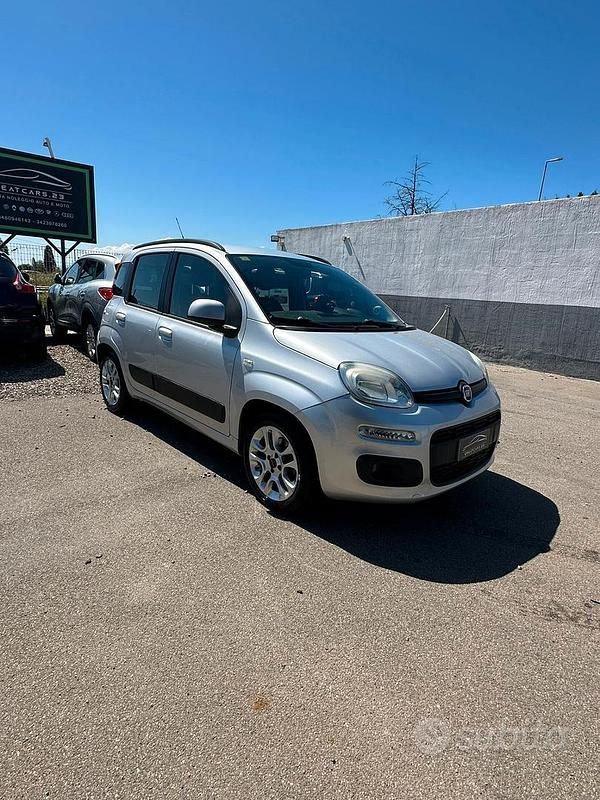 Usata Fiat Panda Lounge 75 CV (55 kW) 2013 Grigio Utilitaria