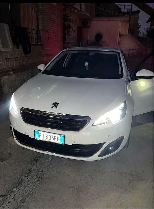 Usata Peugeot 308 Allure 120 CV (88 kW) 2016 Berlina