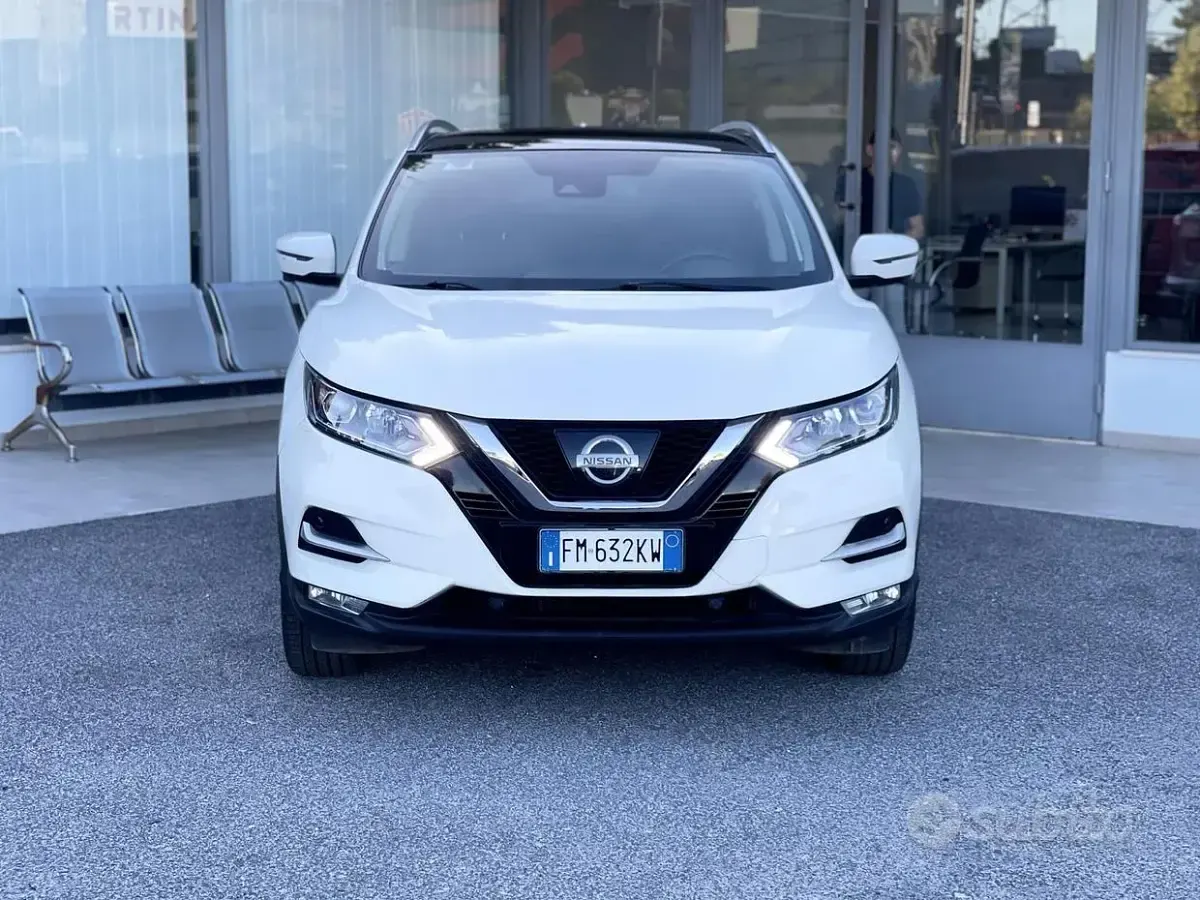 Usata Nissan Qashqai 116 CV (85 kW) 2017 Bianco SUV