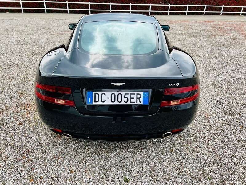 Usata Aston Martin DB9 450 CV (330 kW) 2006 Nero Coupé