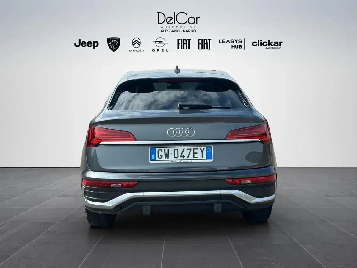 Usata Audi Q5 Ambiente 203 CV (149 kW) 2024 Grigio SUV