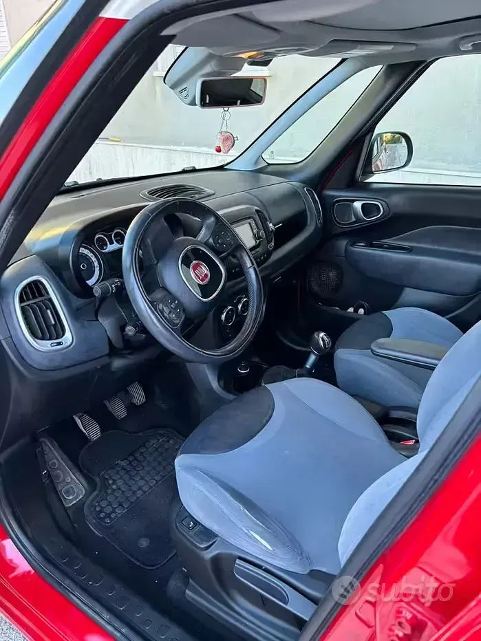 Usata Fiat 500L Lounge 85 CV (62 kW) 2014 Rosso Monovolume