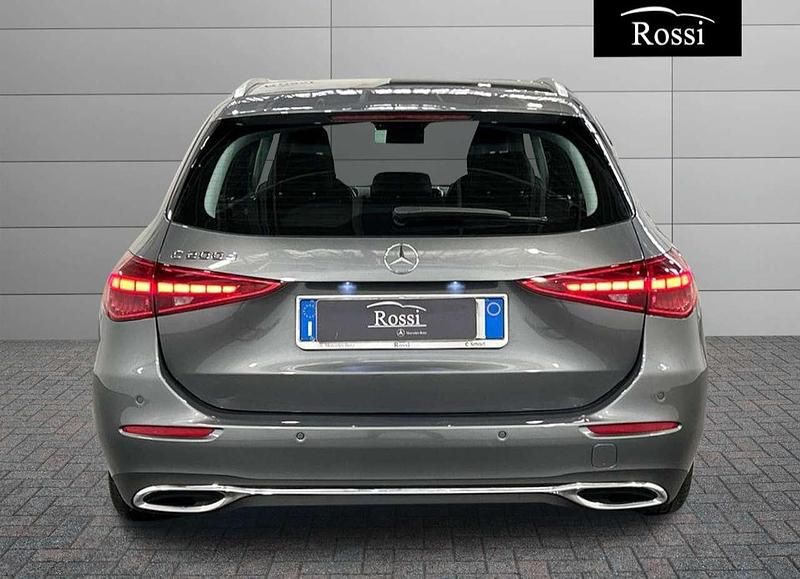 Usata Mercedes C200 Advanced 163 CV (119 kW) 2025 Grigio selenite Station wagon