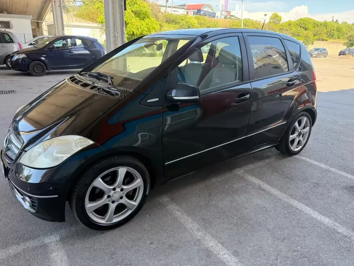 Usata Mercedes A200 Style 140 CV (102 kW) 2010 Nero Coupé