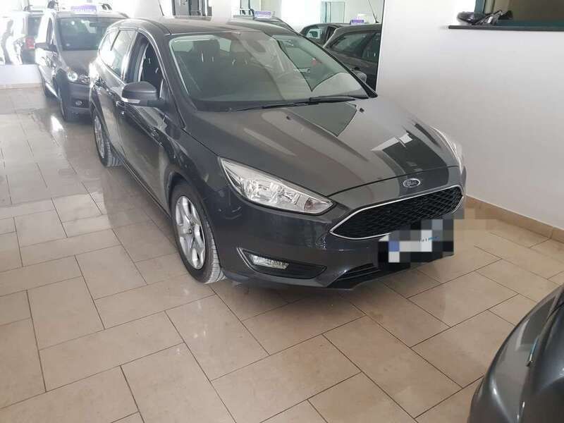 Grigio Usata 2016 Ford Focus Titanium Station wagon | 7800 € (Molto cara) - Immagine 1/4