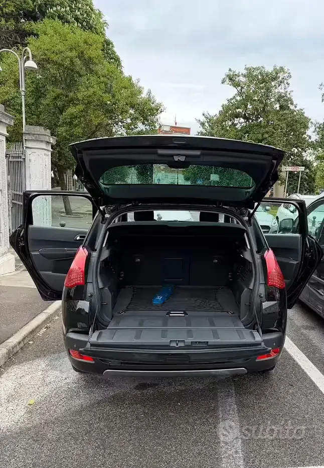 Usata Peugeot 3008 Active 120 CV (88 kW) 2010 Nero Station wagon