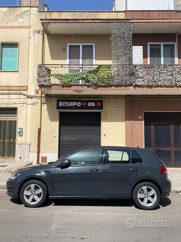 Usata VW Golf VII 110 CV (80 kW) 2017 Utilitaria