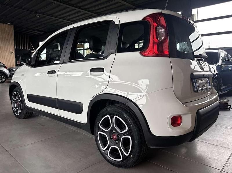 Usata Fiat Panda 69 CV (50 kW) 2022 Bianco Utilitaria