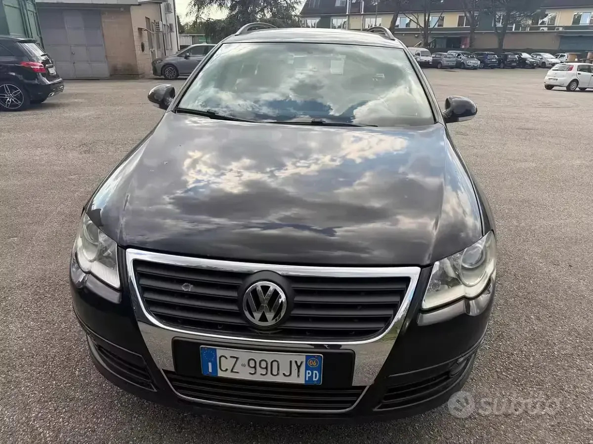 Usata VW Passat Highline 140 CV (102 kW) 2006 Nero Station wagon