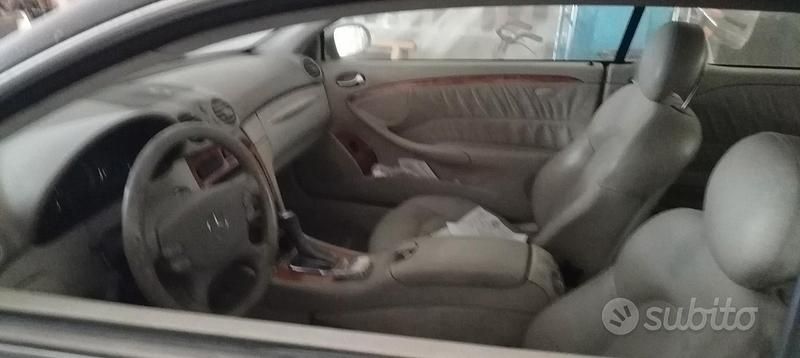 Usata Mercedes CLK270 2003 Nero Coupé