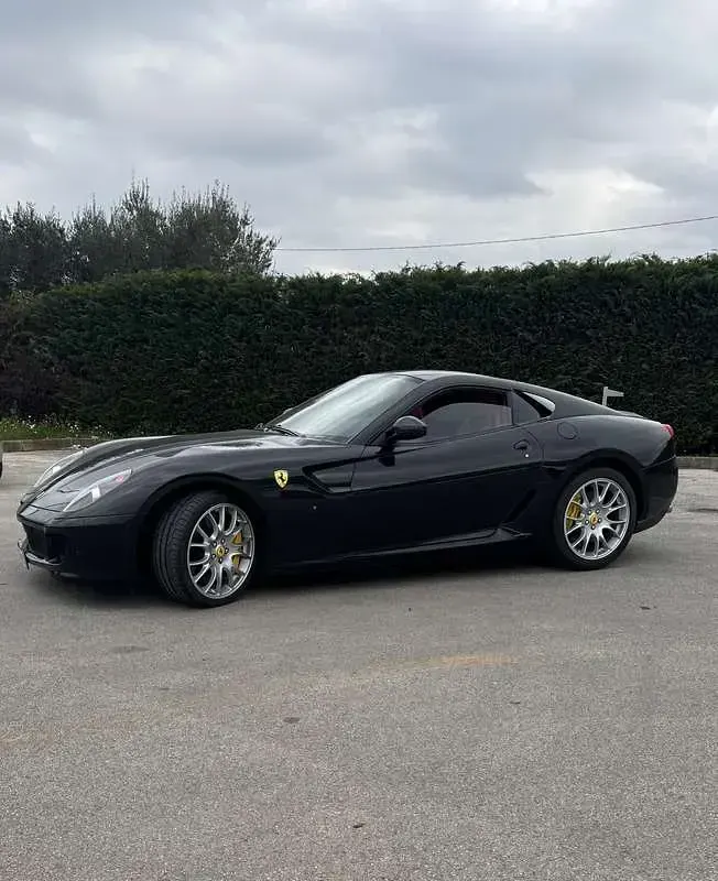 Usata Ferrari 599 620 CV (456 kW) 2011 Nero Coupé