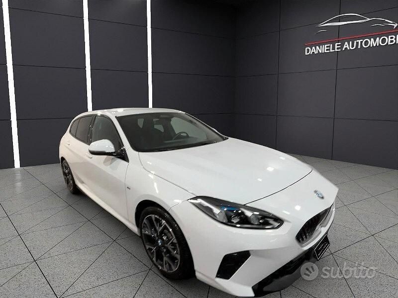 Usata BMW 120 M Sport 150 CV (110 kW) 2024 Bianco Utilitaria