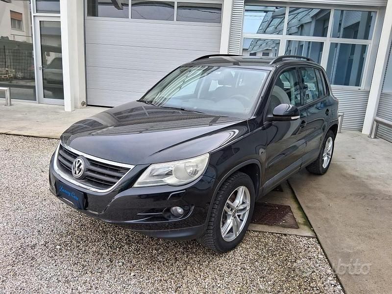 Usata VW Tiguan Track & Field 140 CV (102 kW) 2007 Nero SUV
