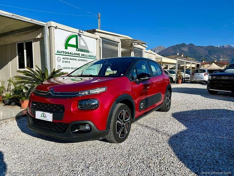 Rosso Usata 2017 Citroën C3 PureTech Tre volumi | 8900 € (Buon prezzo) - Immagine 1/4