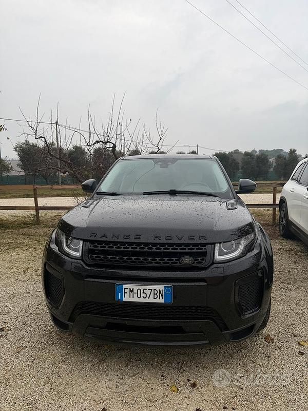 Usata Land Rover Range Rover evoque HSE Dynamic 150 CV (110 kW) 2017 Nero SUV
