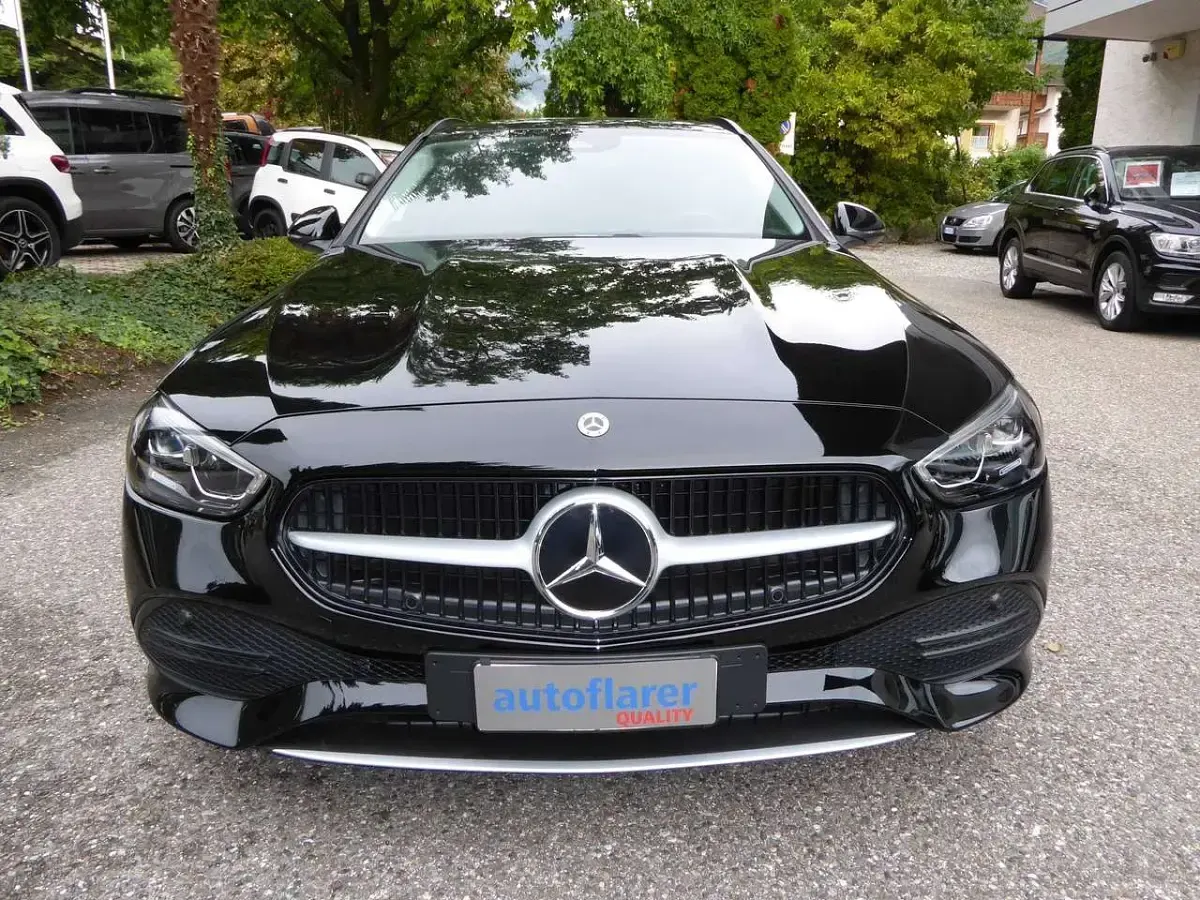 Usata Mercedes C200 Business 163 CV (119 kW) 2023 Nero Station wagon