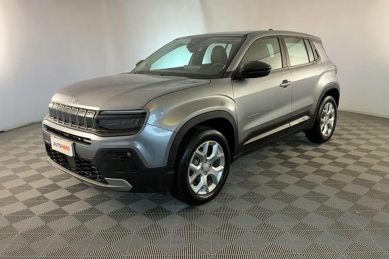 Usata Jeep Avenger Altitude 129 CV (94 kW) 2025 Argento SUV