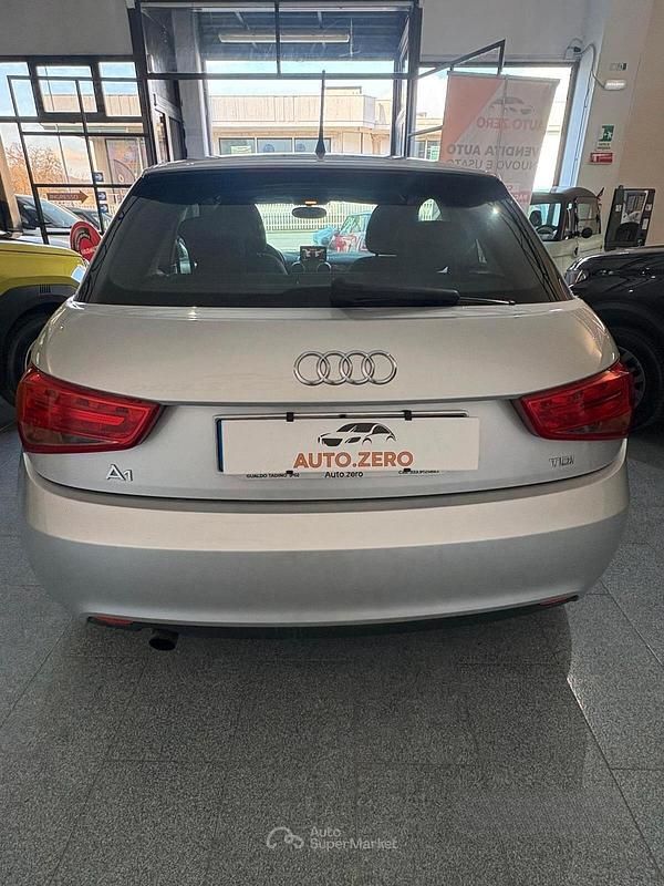 Usata Audi A1 Ambition 105 CV (77 kW) 2011 Grigio Utilitaria