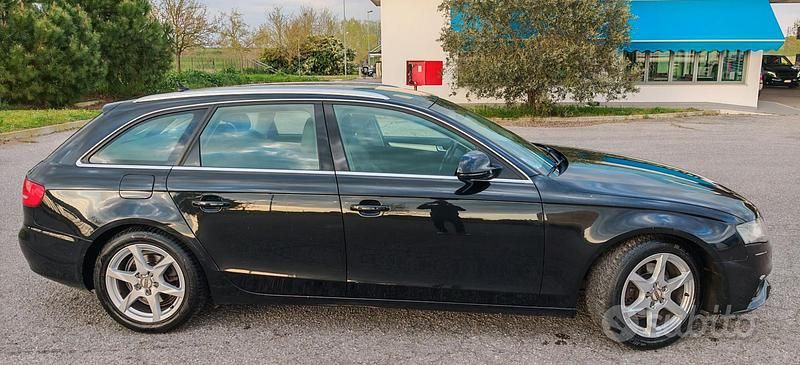 Usata Audi A4 143 CV (105 kW) 2009 Nero Station wagon